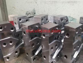 Trục vít xi mạ 04